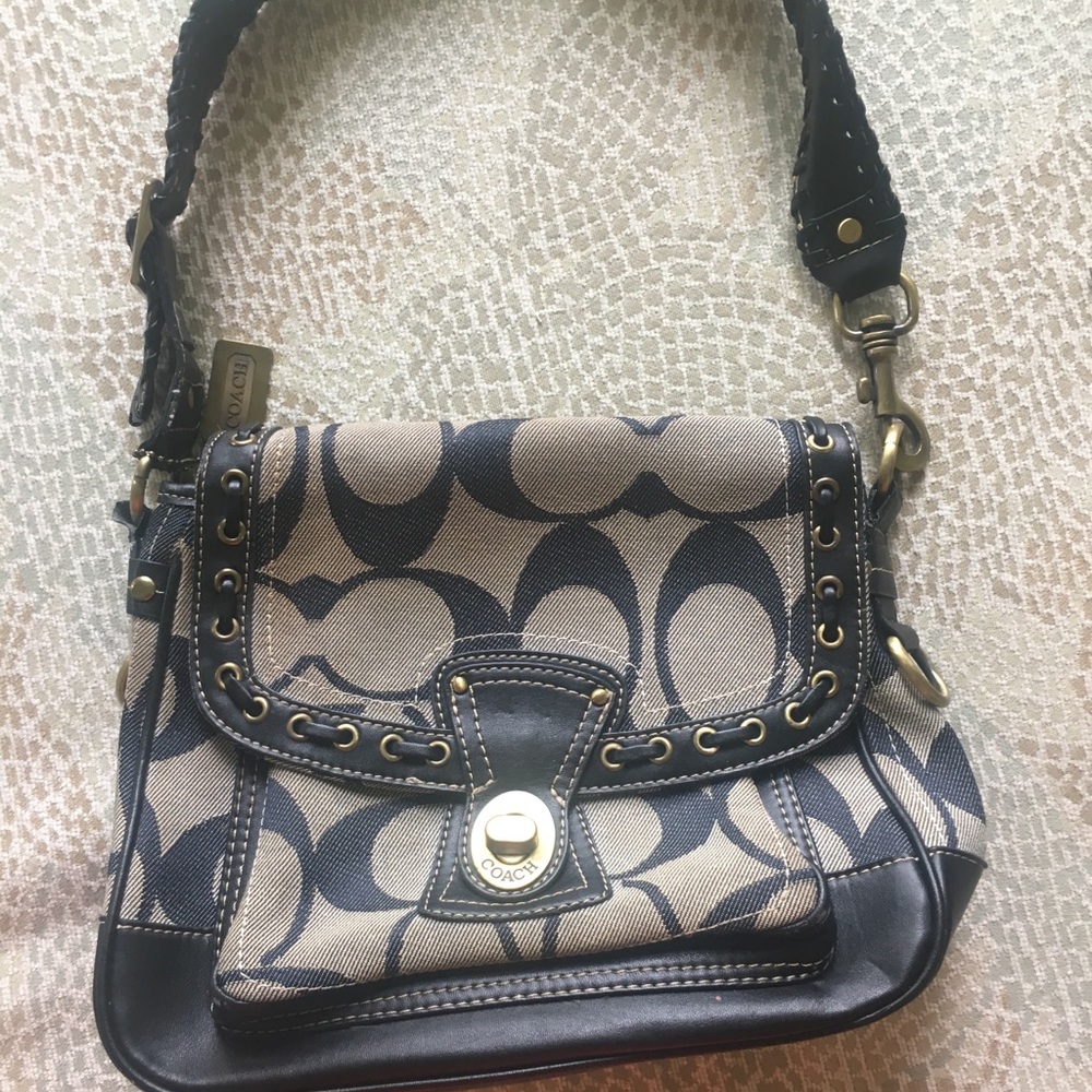 Coach shoulder bag